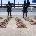 ¡Carga millonaria de cocaína interceptada en El Carmen!