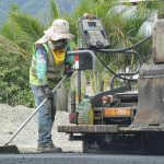 #Yantzaza | Avanzan los trabajos de asfaltado en la Av. Jaime Roldós