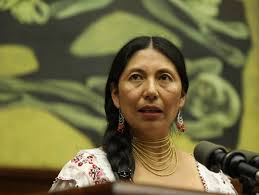 Se activa el debate nacional tras el inicio de la recolección de firmas para la revocatoria del presidente Daniel Noboa