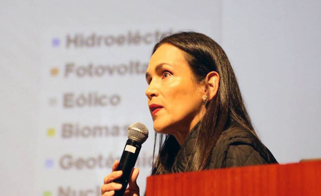 Gobierno ordena paralización inmediata de actividades mineras en Napo y suspende 80 plantas de beneficio en Portovelo