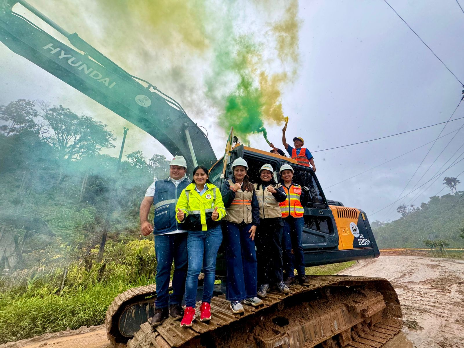 Tercer proyecto de asfaltado inició en Yantzaza